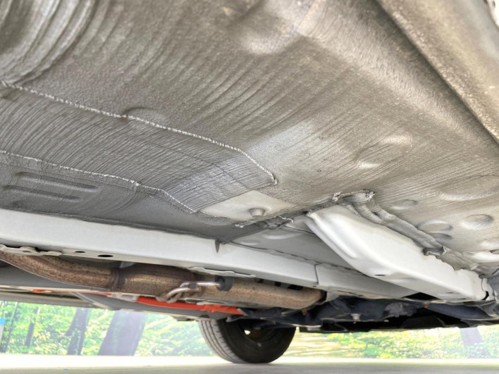 2018 Toyota Aqua DAA-NHP10 (UW-69f06773e3b40)[23]