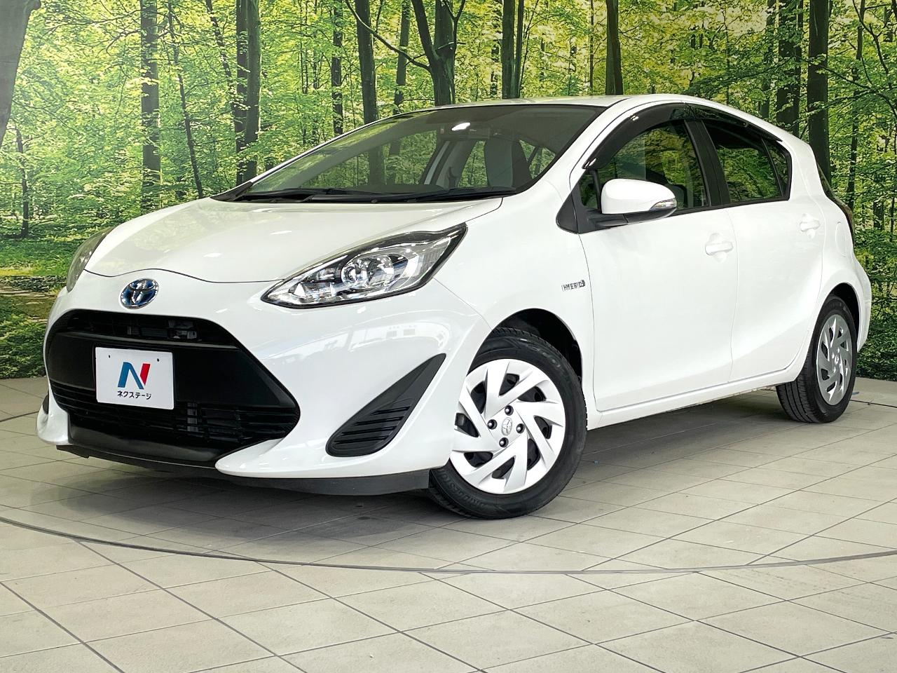 2018 Toyota Aqua DAA-NHP10