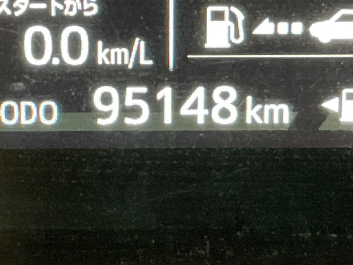 2018 Toyota Aqua DAA-NHP10 (UW-69f0677414486)[2]