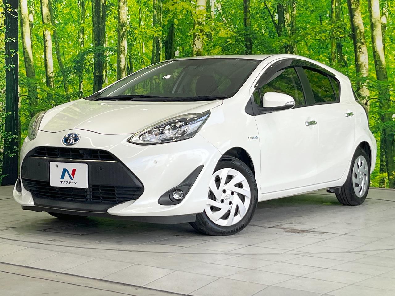 2018 Toyota Aqua DAA-NHP10