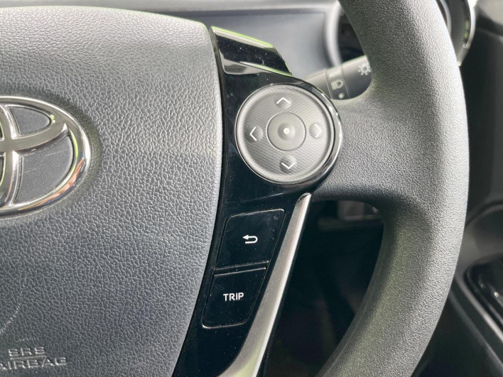 2018 Toyota Aqua DAA-NHP10 (UW-69f067746624e)[29]