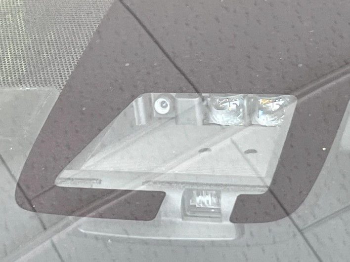 2018 Toyota Aqua DAA-NHP10 (UW-69f067746624e)[15]