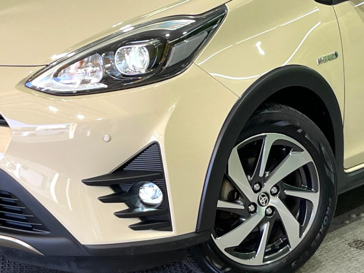 2019 Toyota Aqua DAA-NHP10H (UW-69f067748bd82)[16]