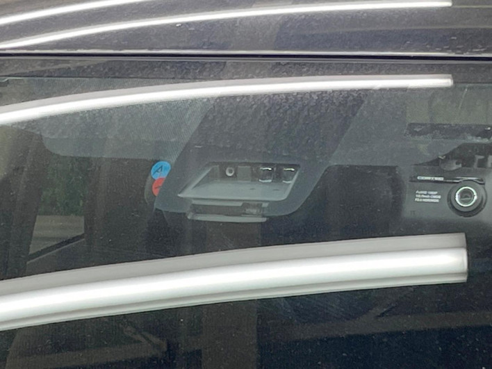 2016 Toyota Sienta DAA-NHP170G (UW-69f06775e980e)[7]