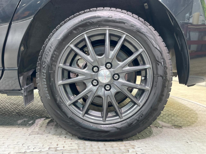 2016 Toyota Sienta DAA-NHP170G (UW-69f06775e980e)[14]