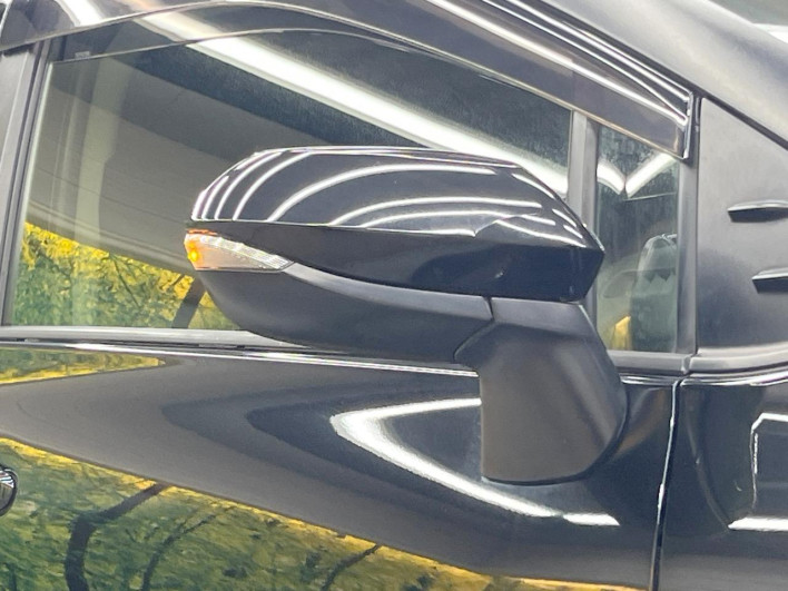 2016 Toyota Sienta DAA-NHP170G (UW-69f06775e980e)[5]