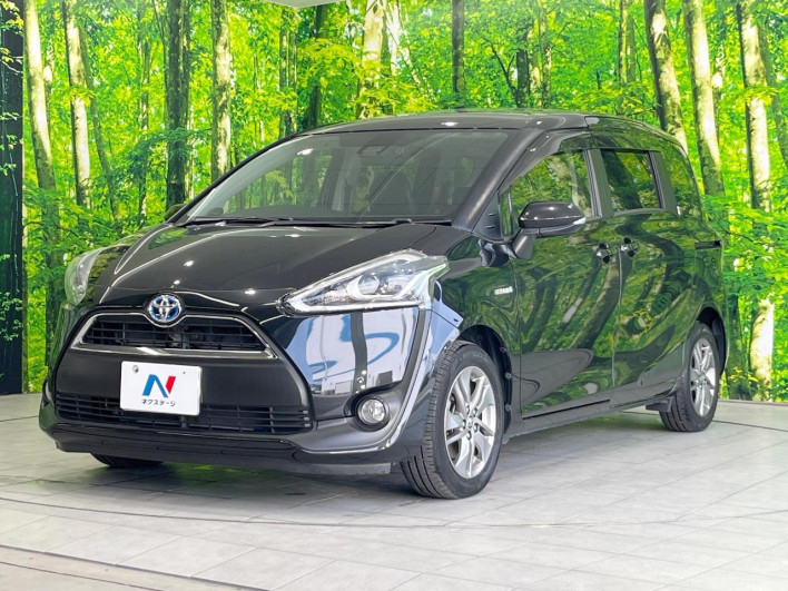 2017 Toyota Sienta DAA-NHP170G (UW-69f06775edd29)[4]