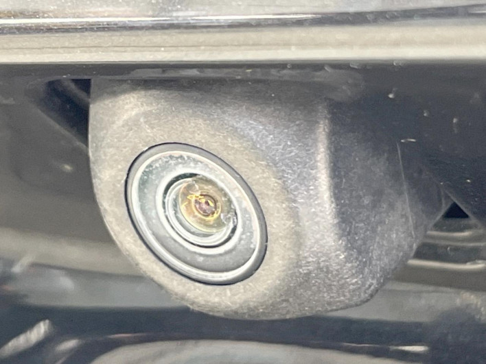 2017 Toyota Sienta DAA-NHP170G (UW-69f06775edd29)[24]