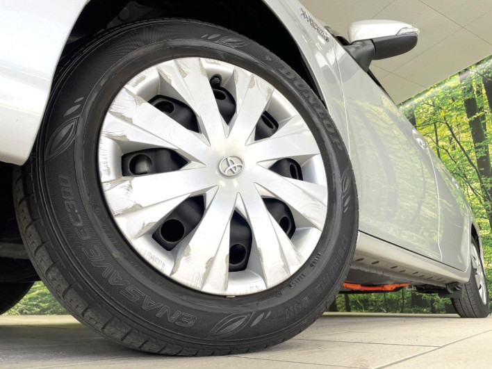 2015 Toyota Corolla Fielder DAA-NKE165G (UW-69f067771221f)[6]