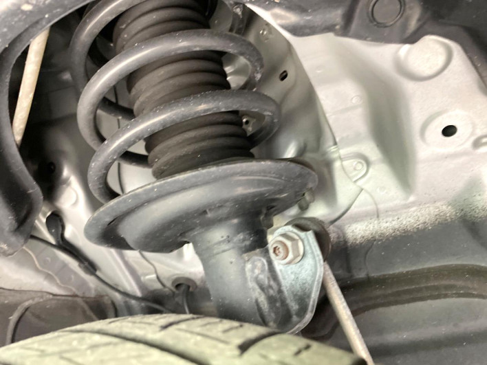 2015 Toyota Corolla Fielder DAA-NKE165G (UW-69f067771221f)[5]