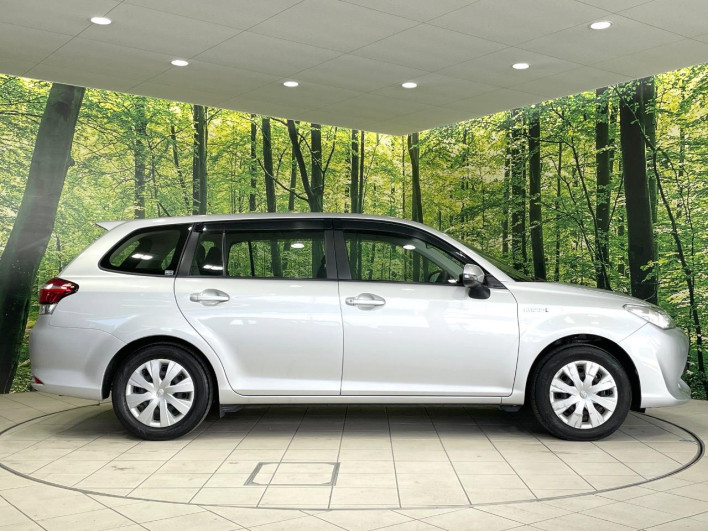 2015 Toyota Corolla Fielder DAA-NKE165G (UW-69f067771221f)[16]