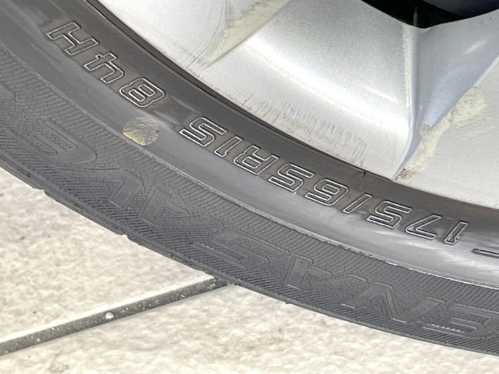 2015 Toyota Corolla Fielder DAA-NKE165G (UW-69f067771221f)[8]