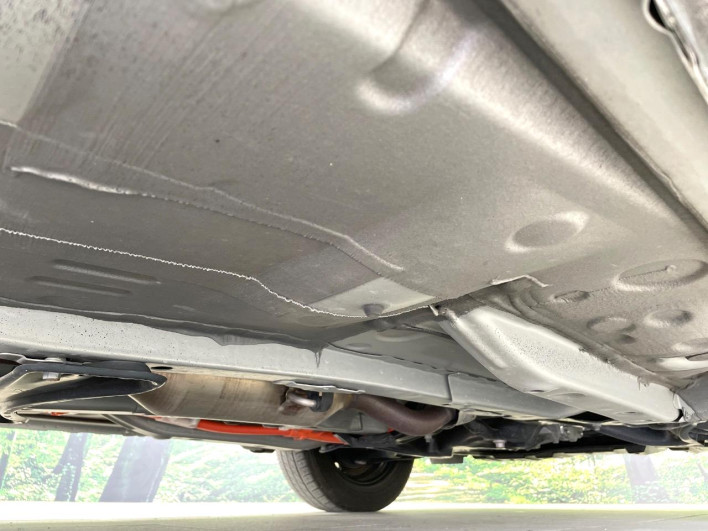 2015 Toyota Corolla Fielder DAA-NKE165G (UW-69f067771221f)[22]