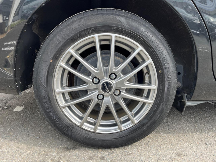 2015 Toyota Corolla Fielder DAA-NKE165G (UW-69f06777bd268)[12]