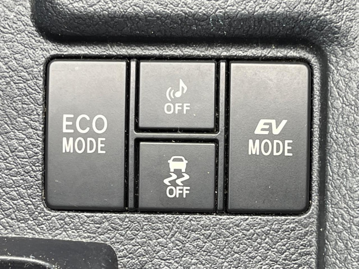 2015 Toyota Corolla Fielder DAA-NKE165G (UW-69f06777bd268)[24]