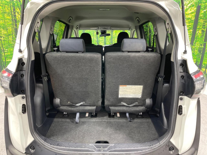 2015 Toyota Sienta DBA-NSP170G (UW-69f0677925a20)[28]