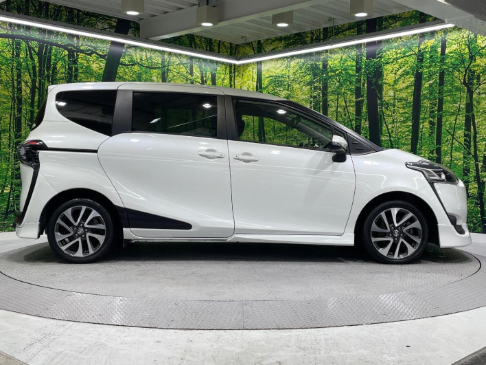2015 Toyota Sienta DBA-NSP170G (UW-69f0677925a20)[17]