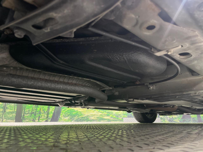 2015 Toyota Sienta DBA-NSP170G (UW-69f06779a6a20)[14]