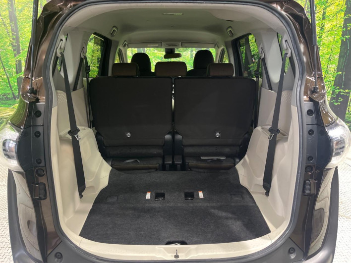 2015 Toyota Sienta DBA-NSP170G (UW-69f06779a6a20)[9]