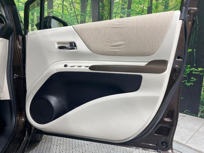 2015 Toyota Sienta DBA-NSP170G (UW-69f06779a6a20)[16]