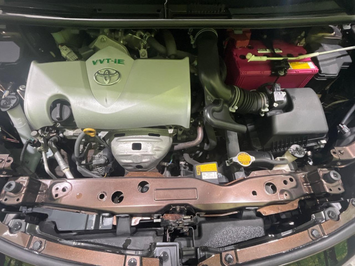 2015 Toyota Sienta DBA-NSP170G (UW-69f06779a6a20)[4]