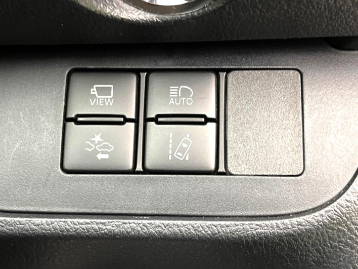 2019 Toyota Sienta DBA-NSP170G (UW-69f0677b950a4)[7]