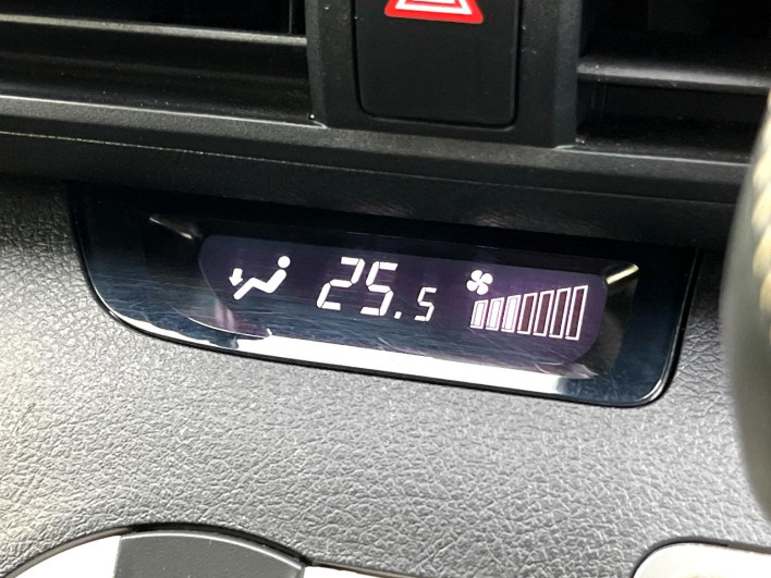 2019 Toyota Sienta DBA-NSP170G (UW-69f0677b950a4)[19]