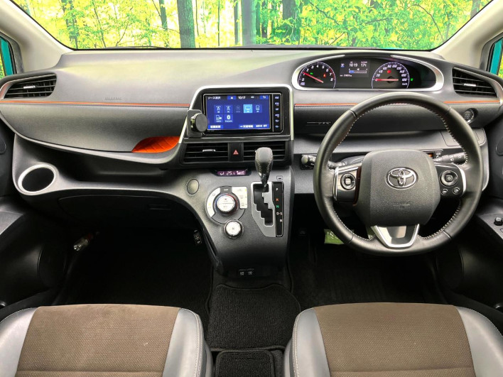 2019 Toyota Sienta DBA-NSP170G (UW-69f0677b950a4)[11]