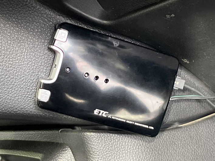 2010 Nissan X-Trail DBA-NT31 (UW-69f0677c3dcca)[16]