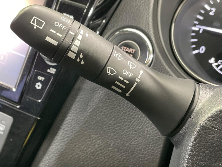 2019 Nissan X-Trail DBA-NT32 (UW-69f0677d1b168)[29]