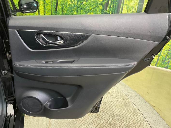 2015 Nissan X-Trail DBA-NT32 (UW-69f0677e716a0)[25]