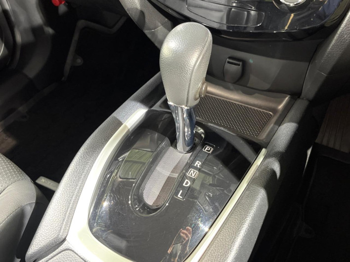 2016 Nissan X-Trail DBA-NT32 (UW-69f0677f5dcbe)[26]