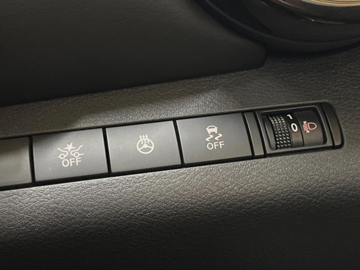 2021 Nissan Kicks 6AA-P15 (UW-69f06781d989b)[18]