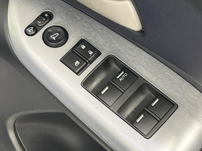 2011 Honda Odyssey DBA-RB4 (UW-69f06781eeb37)[14]