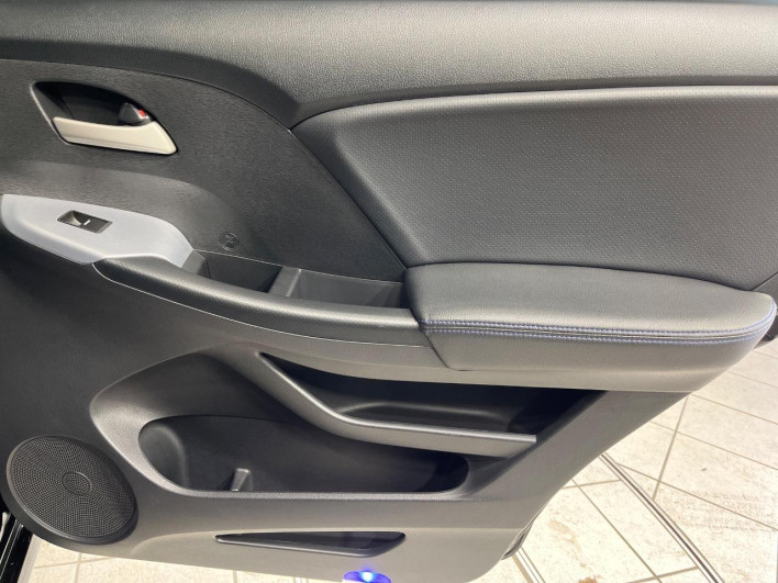 2011 Honda Odyssey DBA-RB4 (UW-69f06781eeb37)[12]