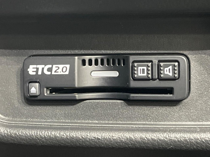 2018 Honda Odyssey Hybrid 6AA-RC4 (UW-69f0678295c4a)[19]