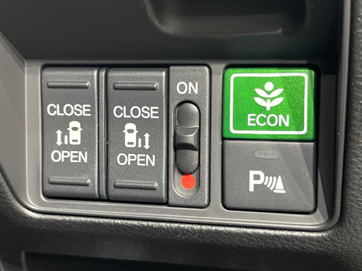 2018 Honda Odyssey Hybrid 6AA-RC4 (UW-69f0678295c4a)[20]