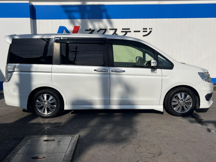 2014 Honda Stepwgn Spada DBA-RK5 (UW-69f06783cbf24)[23]