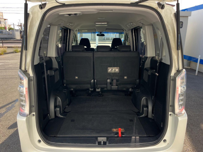 2014 Honda Stepwgn Spada DBA-RK5 (UW-69f06783cbf24)[26]