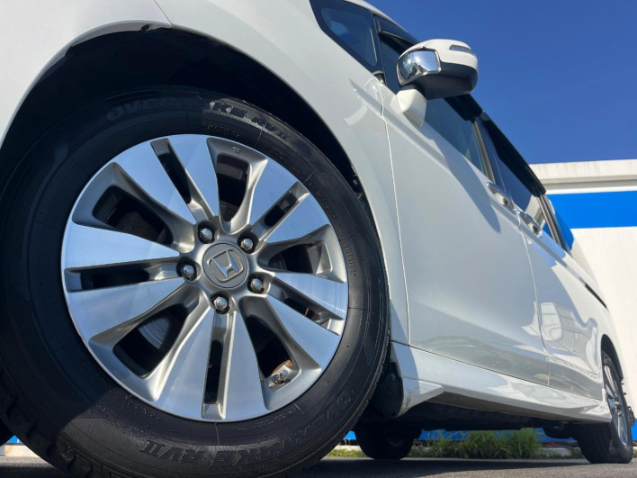 2014 Honda Stepwgn Spada DBA-RK5 (UW-69f06783cbf24)[6]