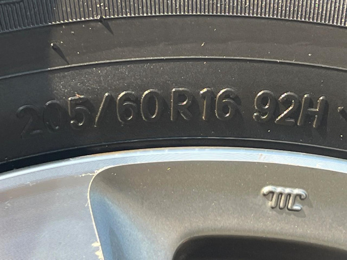 2014 Honda Stepwgn Spada DBA-RK5 (UW-69f06783cbf24)[7]