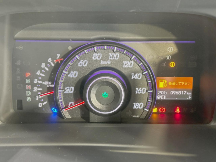 2014 Honda Stepwgn Spada DBA-RK5 (UW-69f06784367ff)[23]