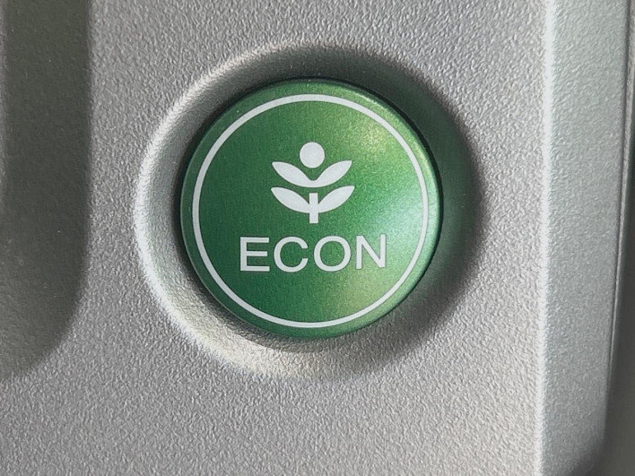 2014 Honda Stepwgn Spada DBA-RK5 (UW-69f06784367ff)[22]