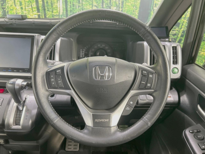 2014 Honda Stepwgn Spada DBA-RK5 (UW-69f06784367ff)[17]