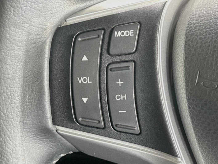 2014 Honda Stepwgn Spada DBA-RK5 (UW-69f06784367ff)[26]