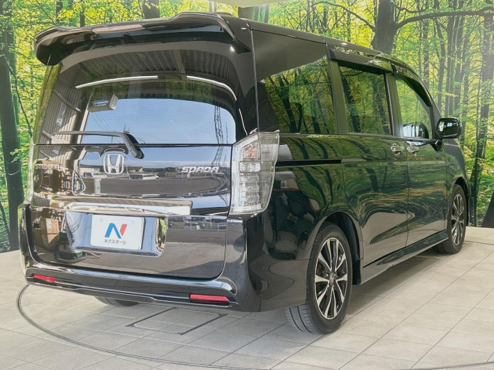 2014 Honda Stepwgn Spada DBA-RK5 (UW-69f06784367ff)[19]