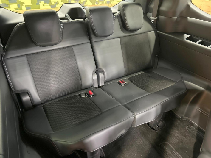 2024 Honda Step Wagon 6AA-RP8 (UW-69f067848525d)[24]