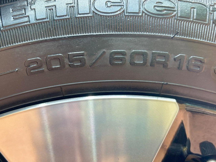 2024 Honda Step Wagon 6AA-RP8 (UW-69f067848525d)[16]