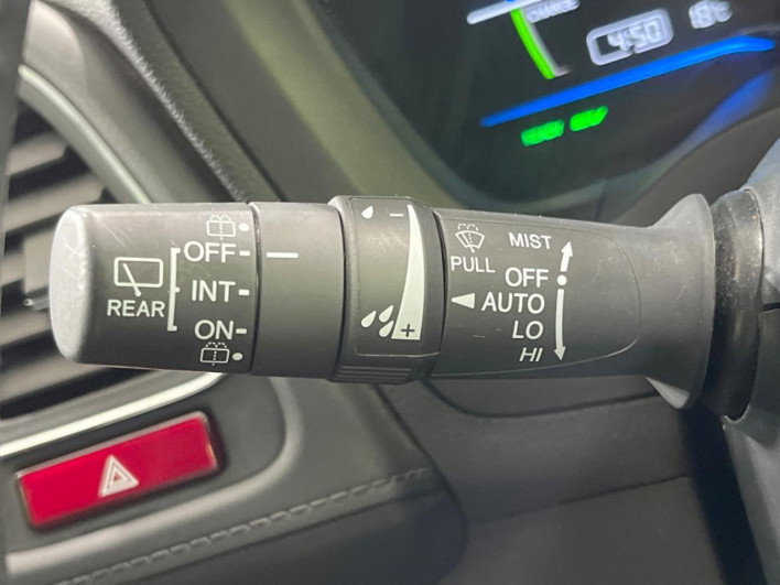 2015 Honda VEZEL DAA-RU3 (UW-69f06785a96ad)[26]