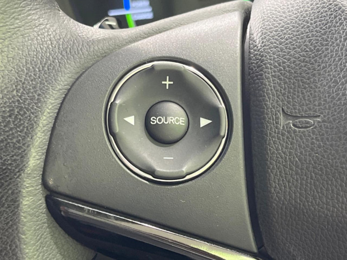 2015 Honda VEZEL DAA-RU3 (UW-69f06785a96ad)[20]